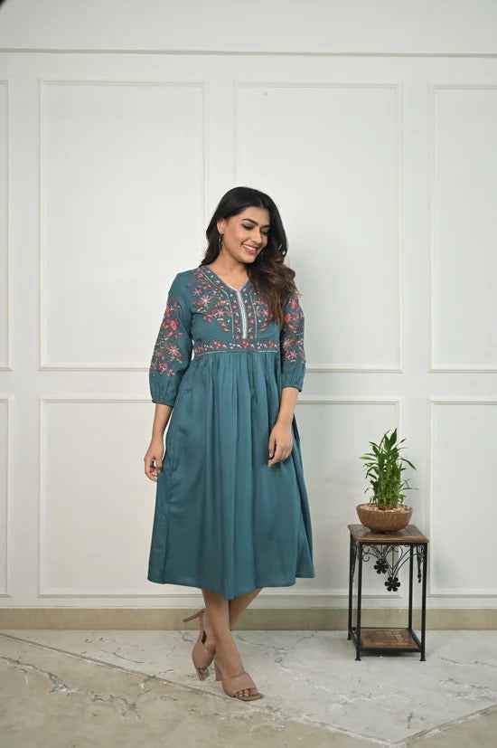 Rayon Western Dress with Thread Embroidery for Women